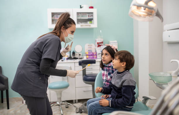 Best Root Canal Treatment  in Venetian Vlage, IL